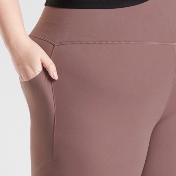 NWT Athleta SALUTATION STASH POCKET II TIGHT - Picture 3 of 8